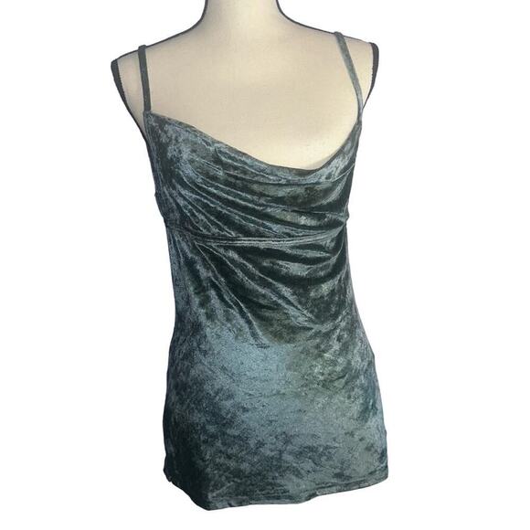 Free People Intimately Women’s Velvet Cowl Neck Tank Top Size S Evergreen NWT - Picture 2 of 10